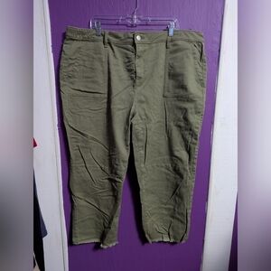 Sonoma Green Raw Hem Cargo Cropped Jeans